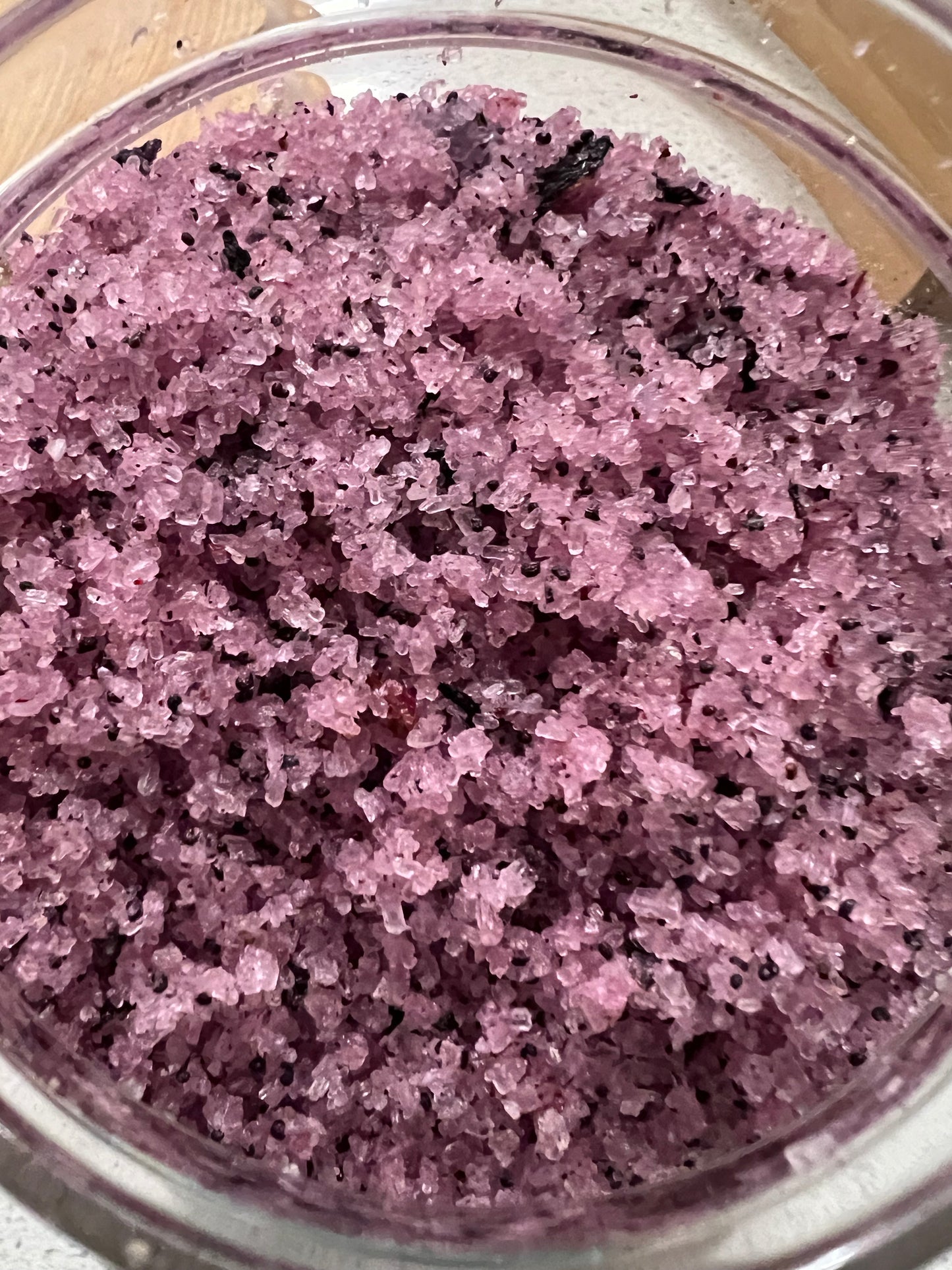 Hibiscus & Brazilian Clay Epsom Salt Body Scrub – Floral Detox & Glow